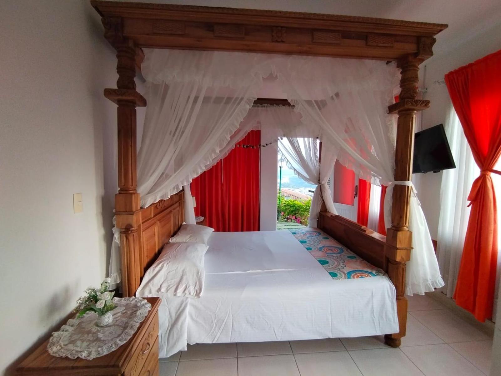 La Badea Finca Hotel Villa Ilusion מראה חיצוני תמונה